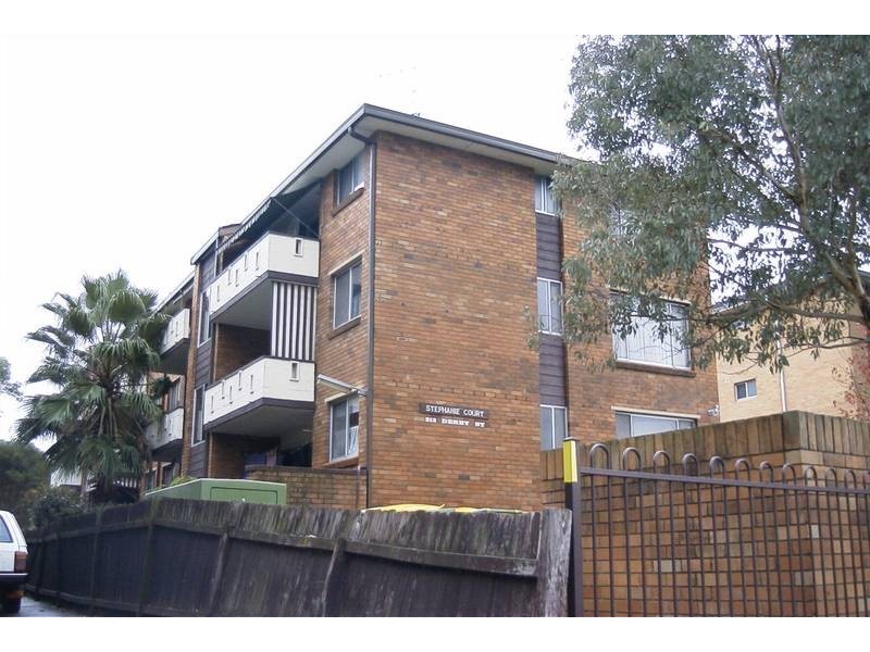 4/213 Derby Street, Penrith NSW 2750