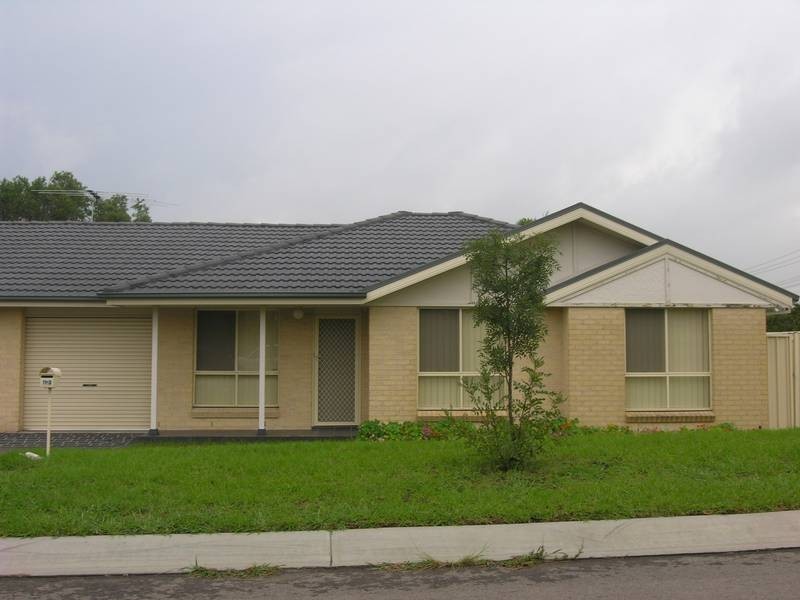 2/11 Edward Street, Kingswood NSW 2747