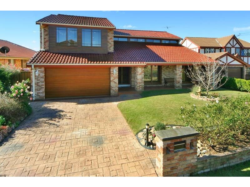 5 Lavender Close, Glenmore Park NSW 2745