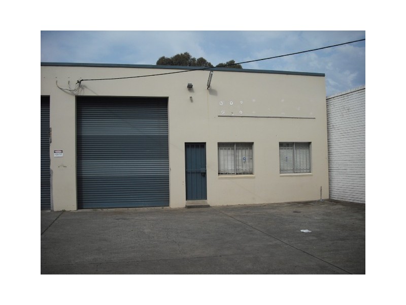 2/28 COX AVE, Kingswood NSW 2747