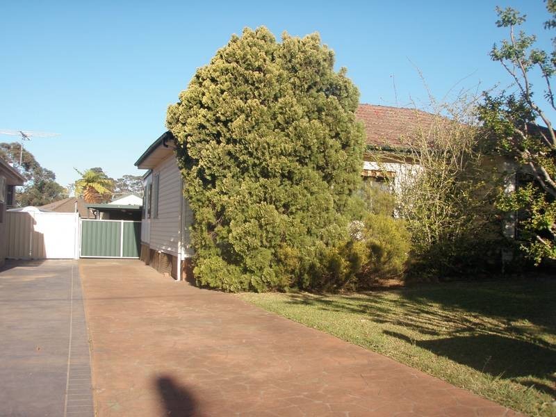 70 College Street, Cambridge Park NSW 2747