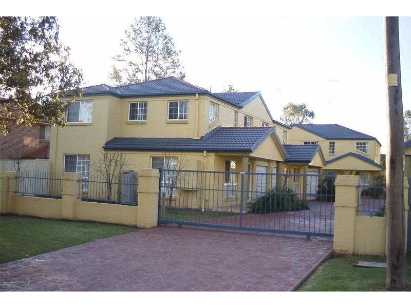 6/27-29 Robert Street, Penrith NSW 2750