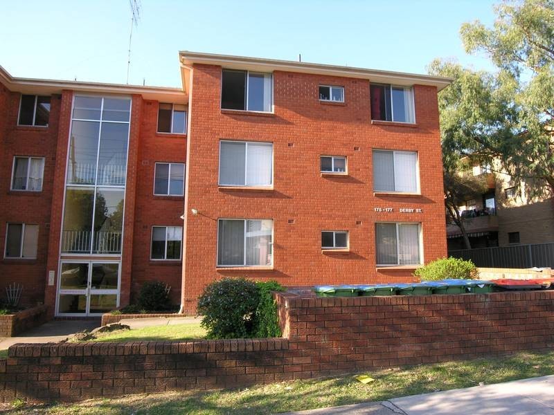 6/175 Derby Street, Penrith NSW 2750