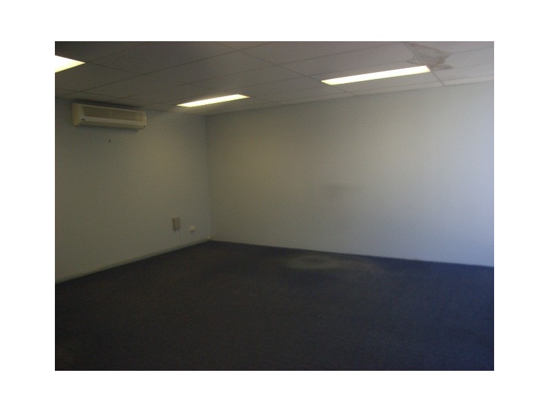 9/29 Coombes Dr, Penrith NSW 2750