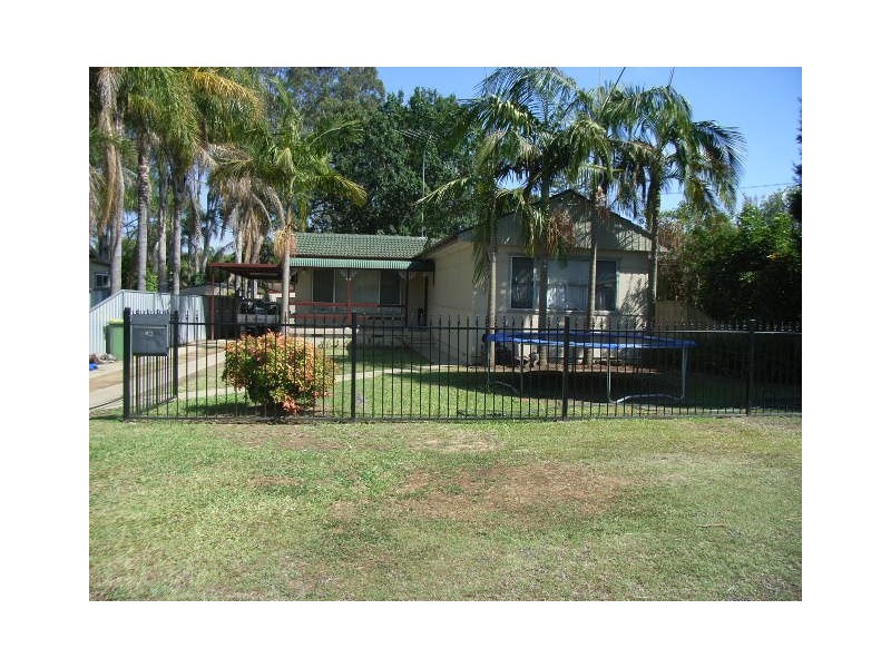 43 Loftus Street, Regentville NSW 2745