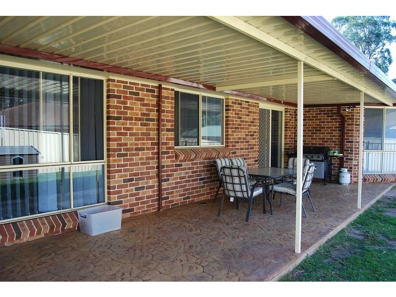 15 Lynx Place, Cranebrook NSW 2749