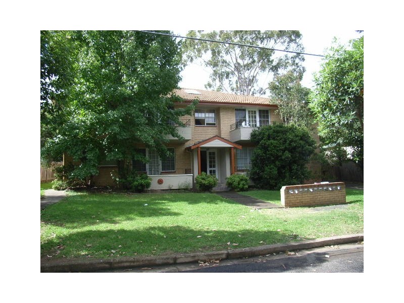 4/2-4 Haynes Street, Penrith NSW 2750