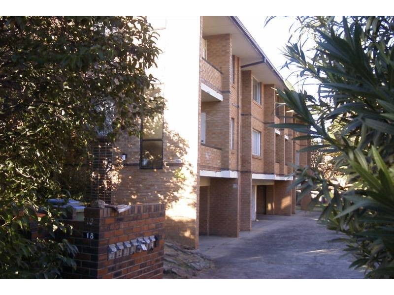 6/18 Thurston Street, Penrith NSW 2750