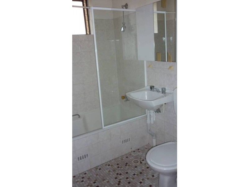 8/171 Derby Street, Penrith NSW 2750