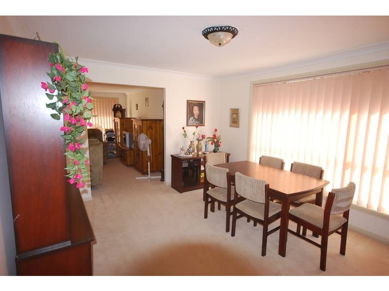 Glenmore Park NSW 2745