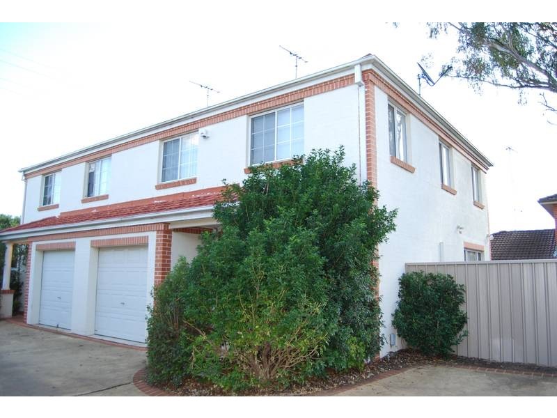 2/39 Great Western Highway, Kingswood NSW 2747