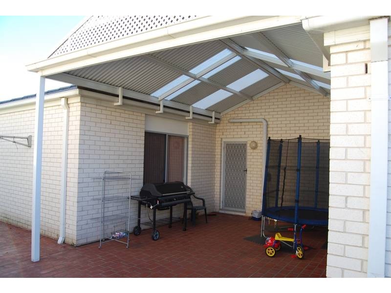 21 Birkdale Circuit, Glenmore Park NSW 2745
