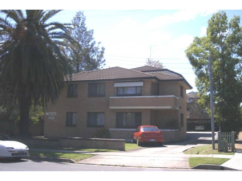 4/8 Macquarie Avenue, Penrith NSW 2750