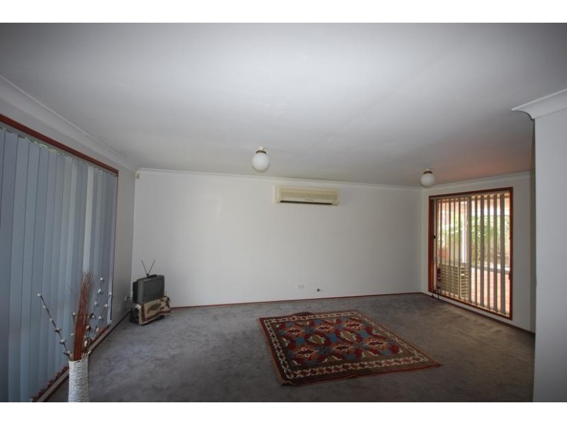 Claremont Meadows NSW 2747