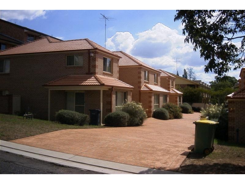 2/5-7 Haynes Street, Penrith NSW 2750