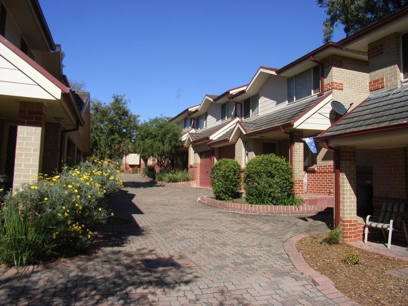 4/155-157 Derby Street, Penrith NSW 2750