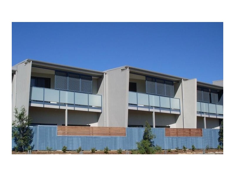 1/84 Woodlands Drive, Glenmore Park NSW 2745