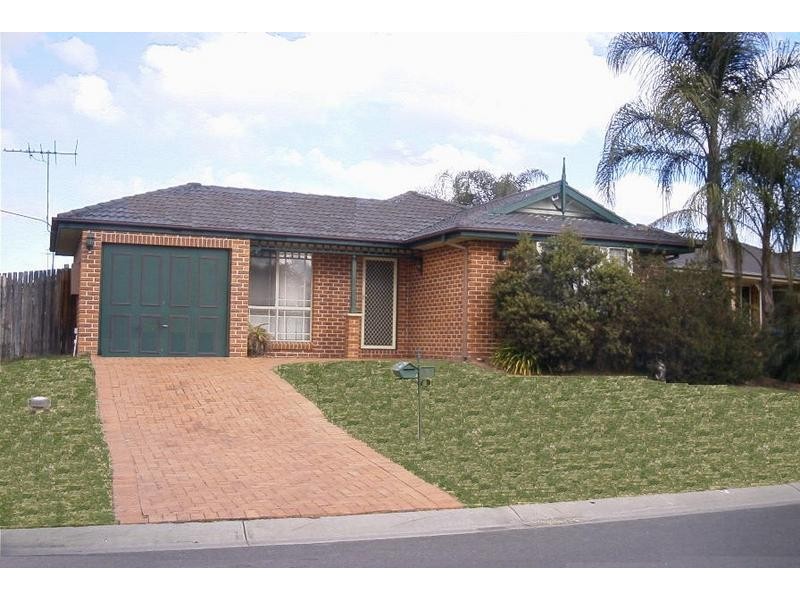 6 Kumbara Close, Glenmore Park NSW 2745