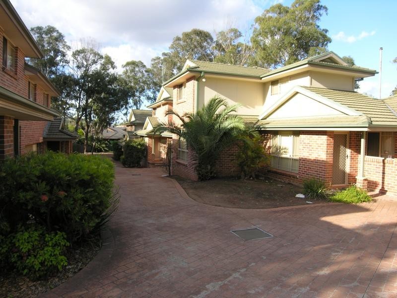 2/151 Derby Street, Penrith NSW 2750