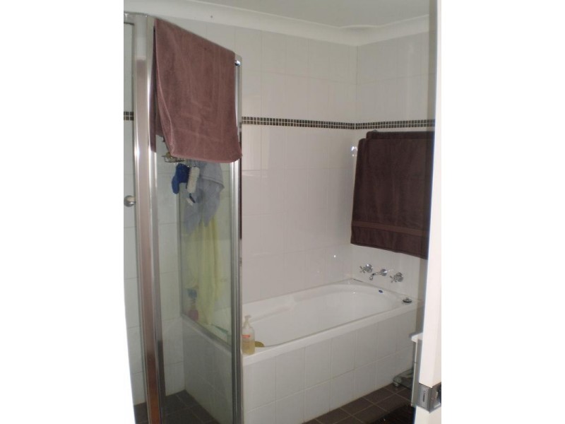 27 Oxford Street, Cambridge Park NSW 2747