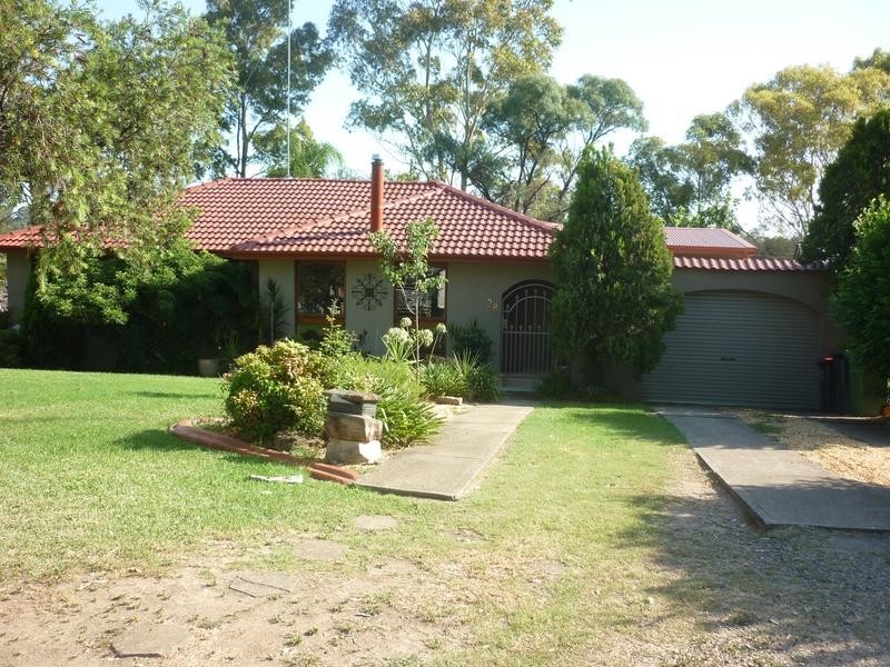 28 Scenic Circuit, Cranebrook NSW 2749