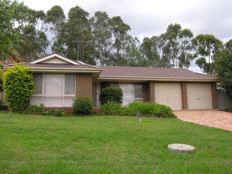 11 Cartwright Close, Glenmore Park NSW 2745