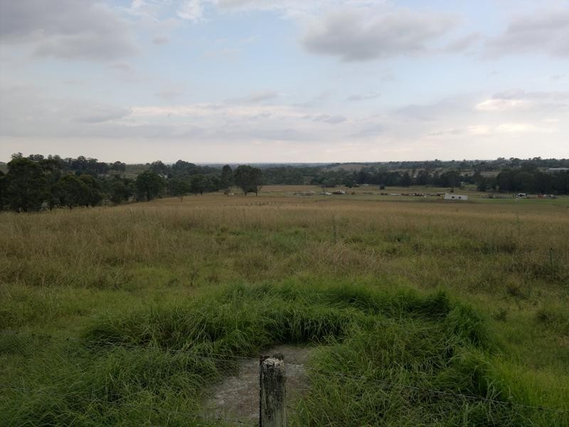 2 Lord Road, Orchard Hills NSW 2748