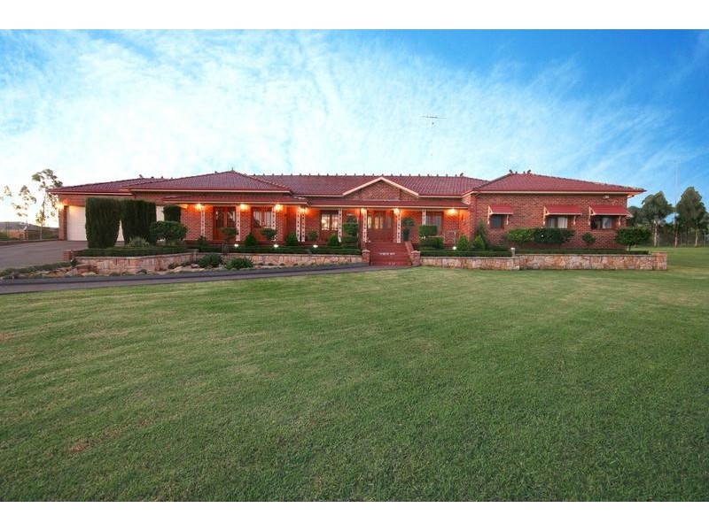 Glenmore Park NSW 2745