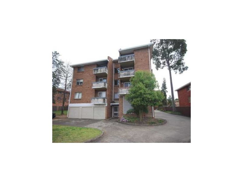 3/17 Santley Crescent, Kingswood NSW 2747