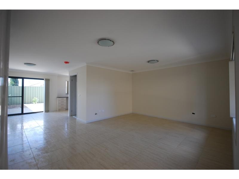 1-15/26 Luttrell Street, Glenmore Park NSW 2745