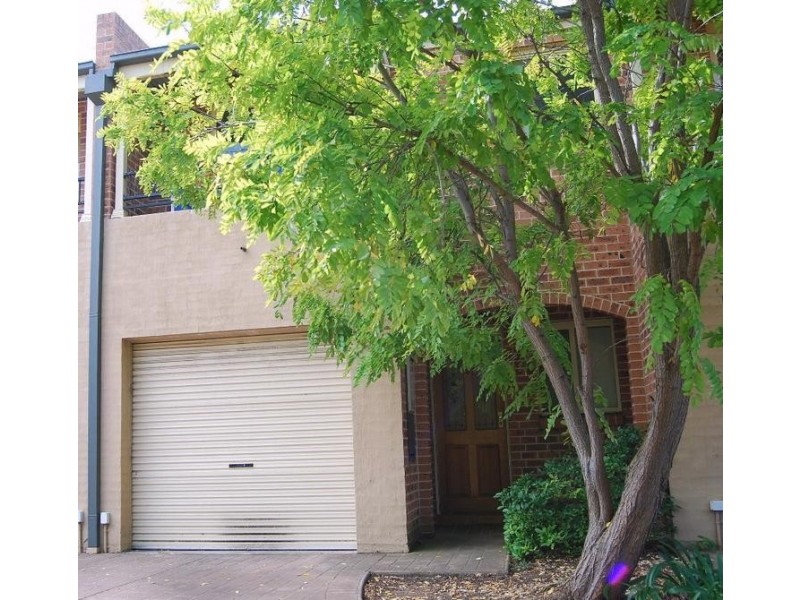 3/7 Bringelly Road, Kingswood NSW 2747