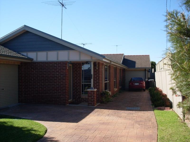 2/70 Jones Street, Kingswood NSW 2747