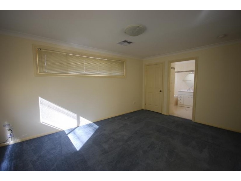1/58 Derby, Kingswood NSW 2747
