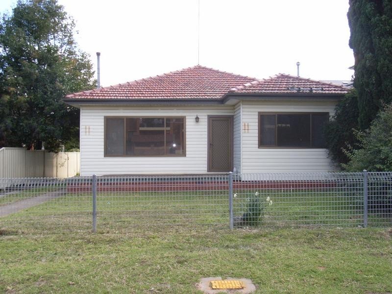 11 Regentville Road, Penrith NSW 2750