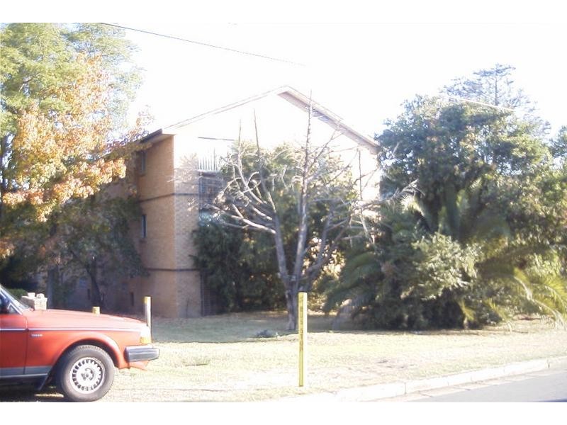 2/18 THURSTON STREET, Penrith NSW 2750