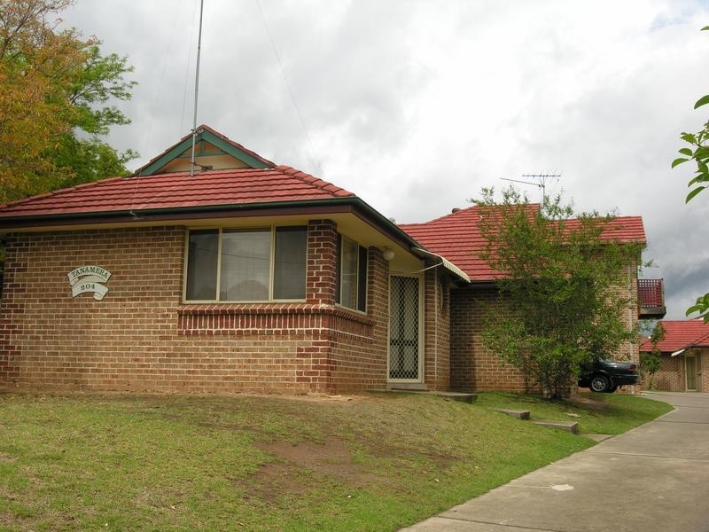 8/204 Derby Street, Penrith NSW 2750