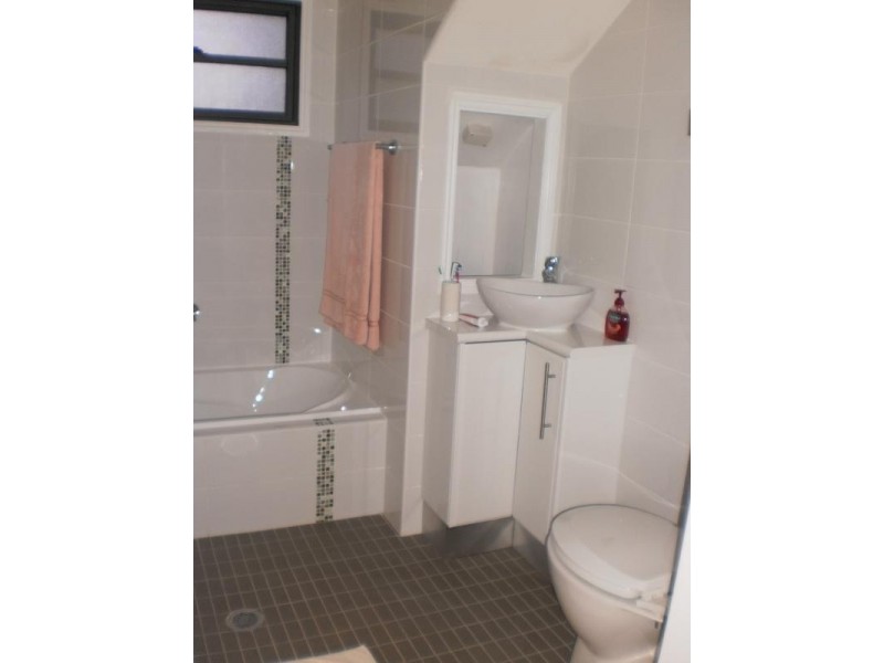 188 Derby Street, Penrith NSW 2750