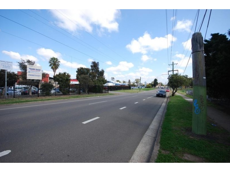 1, 2 & 3/13 Kurrajong Road, St Marys NSW 2760