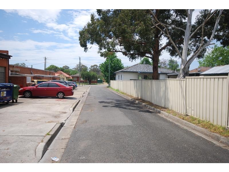 110 Oxford Street, Cambridge Park NSW 2747