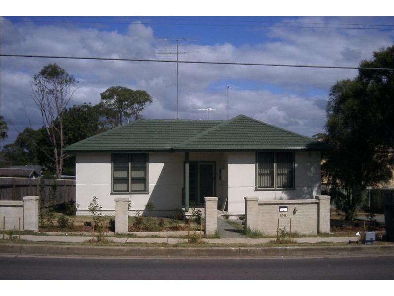 16B Barber Avenue, Penrith NSW 2750