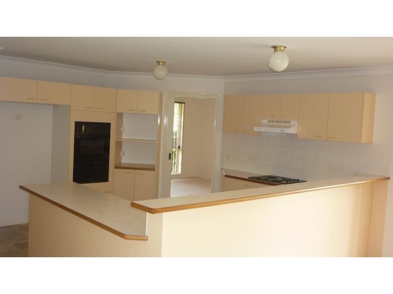 114 Linden Crescent, Cranebrook NSW 2749