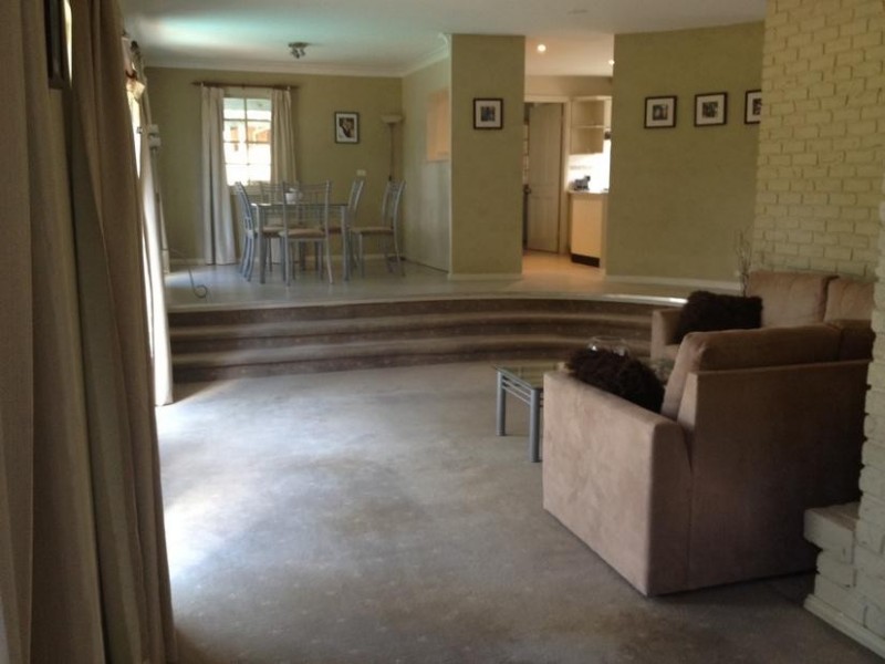 26 Currawong Crescent, Leonay NSW 2750