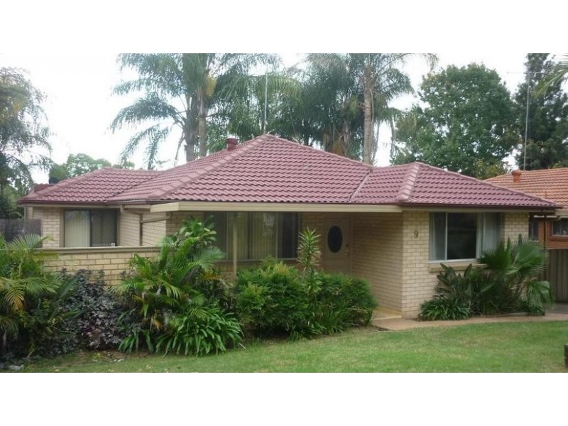 9 Lyn Circuit, Jamisontown NSW 2750