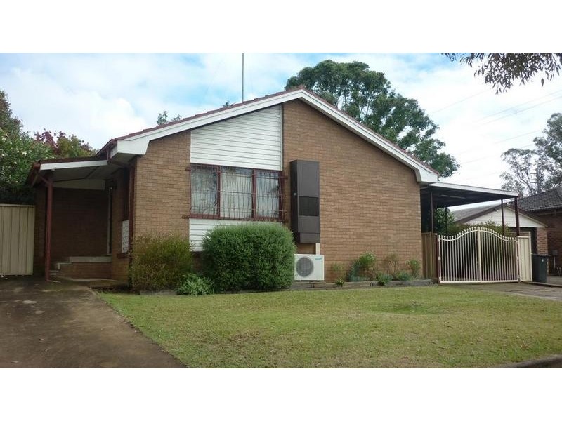 9 John Oxley Drive, Werrington County NSW 2747