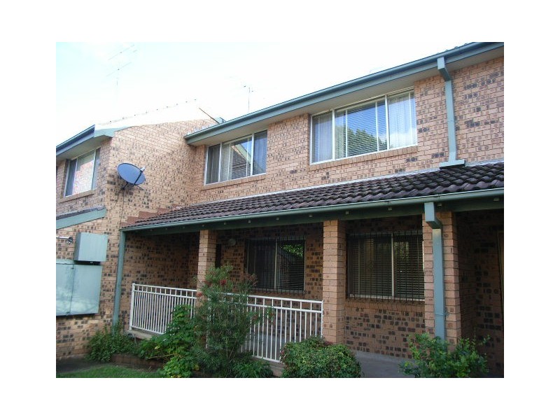 2/92 Copeland Street, Penrith NSW 2750