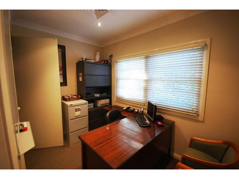 14 Macquarie Avenue, Penrith NSW 2750