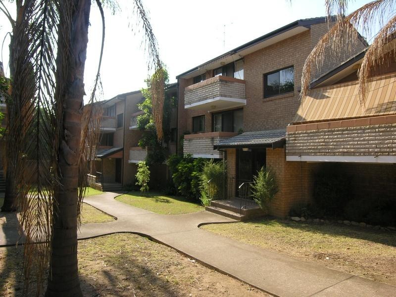 13/30 Haynes Street, Penrith NSW 2750