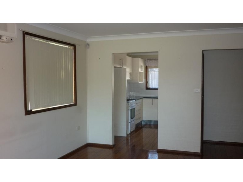 1/34 Robert Street, Penrith NSW 2750