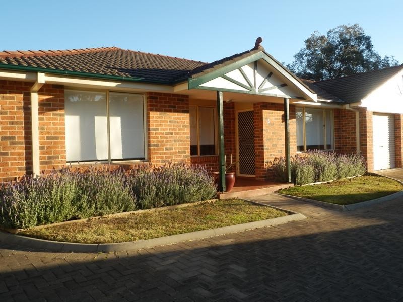 5/5a Edith Street, Kingswood NSW 2747