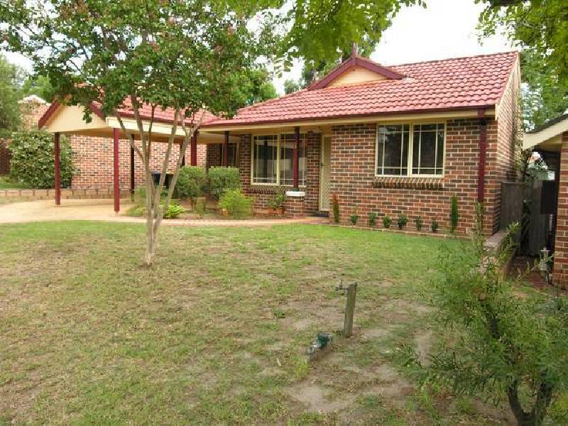 39 Harwood Circuit, Glenmore Park NSW 2745